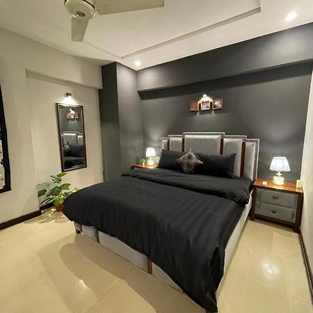 Freddy'S Luxury Family Apartments 伊斯兰堡 外观 照片