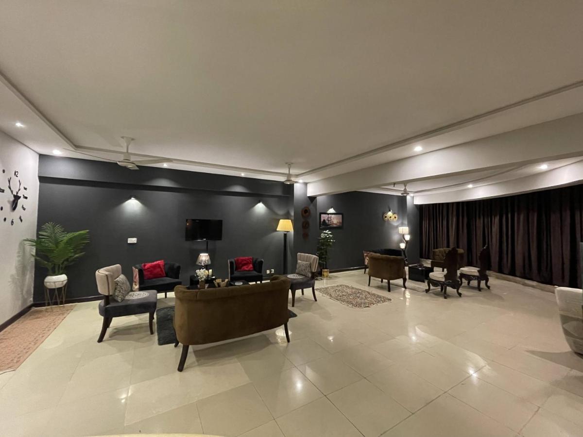 Freddy'S Luxury Family Apartments 伊斯兰堡 外观 照片